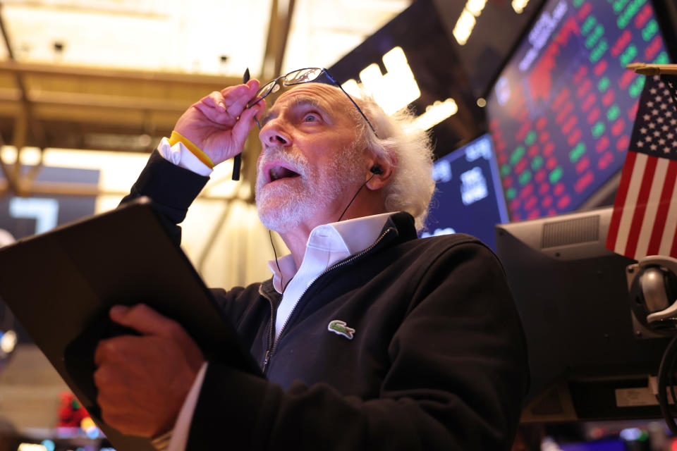 NEW YORK, NEW YORK - AUGUST 29: Stock trader Peter Tuchman works on the floor of the New York Stock Exchange during afternoon trading on August 29, 2022 in New York City.  Stocks opened lower this morning continuing last week's downtrend as the Dow closed down 1,008 points following Federal Reserve Chairman Jerome Powell's remarks on inflation at the central bank's annual Jackson Hole economic symposium.  (Photo by Michael M. Santiago/Getty Images)